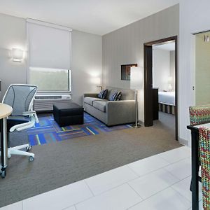 One-Bedroom King Suite Non-Smoking